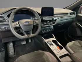 Ford Kuga (2023) thumbnail 9