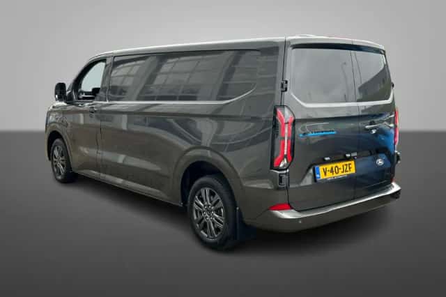 Ford E-Transit Custom (2024) thumbnail 4