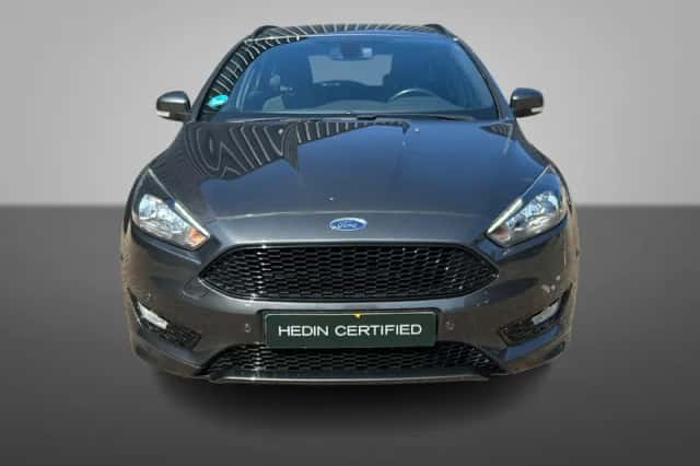 Ford Focus (2018) thumbnail 4