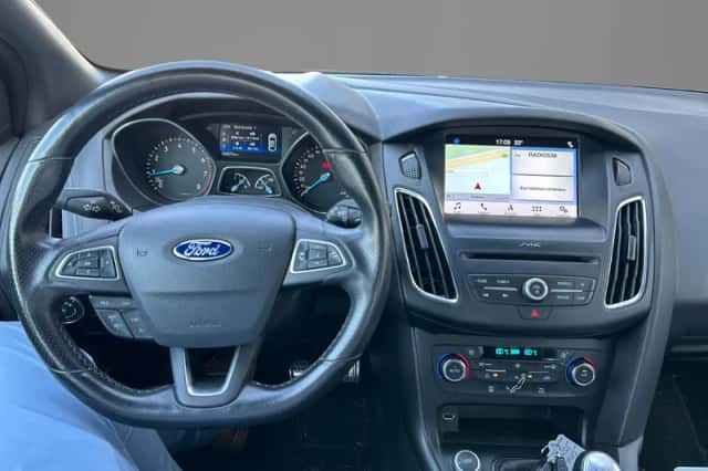 Ford Focus (2018) thumbnail 6