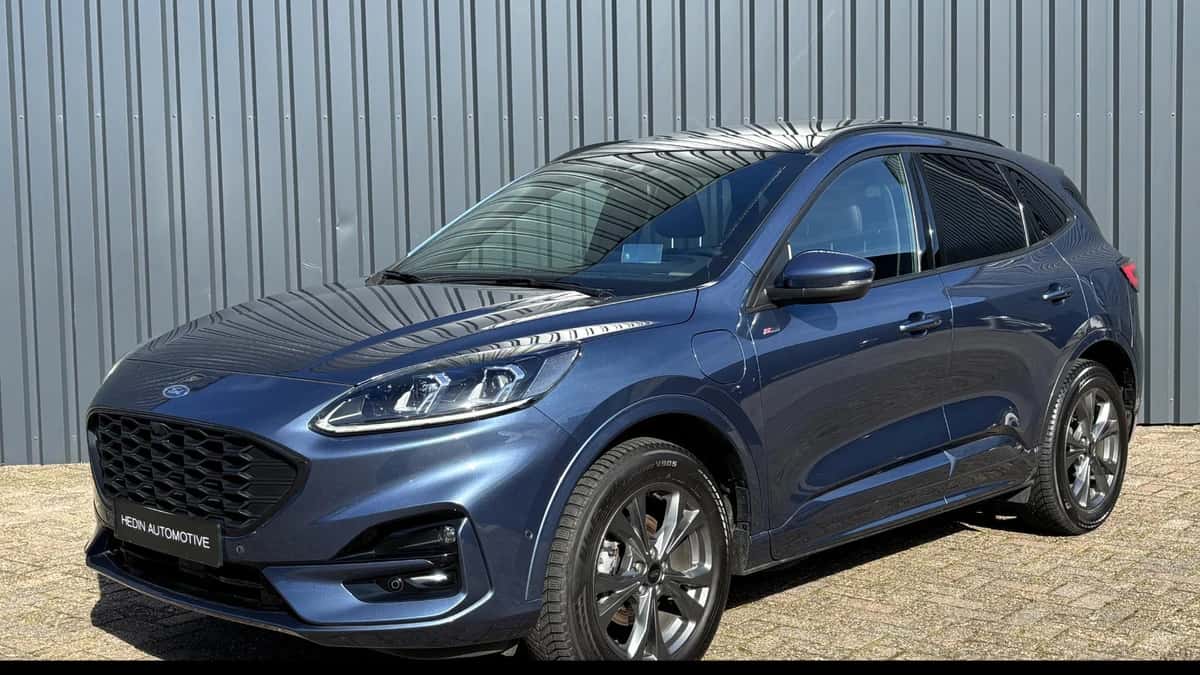 Ford Kuga (2023) — foto 1