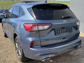 Ford Kuga (2023) thumbnail 13