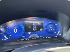 Ford Kuga (2023) thumbnail 21