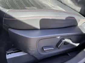Ford Kuga (2023) thumbnail 7