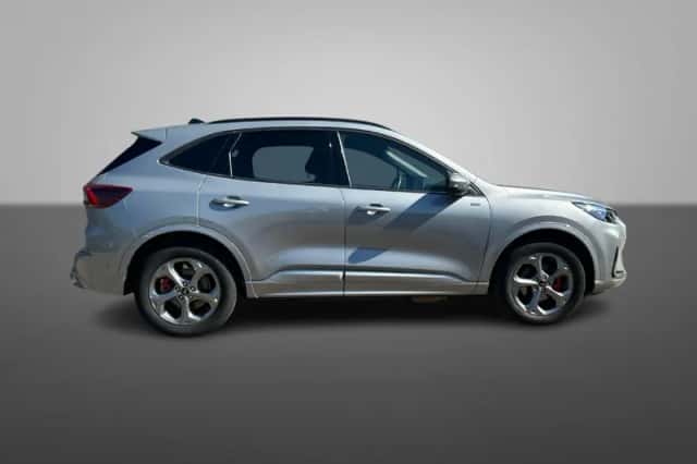 Ford Kuga (2024) thumbnail 2