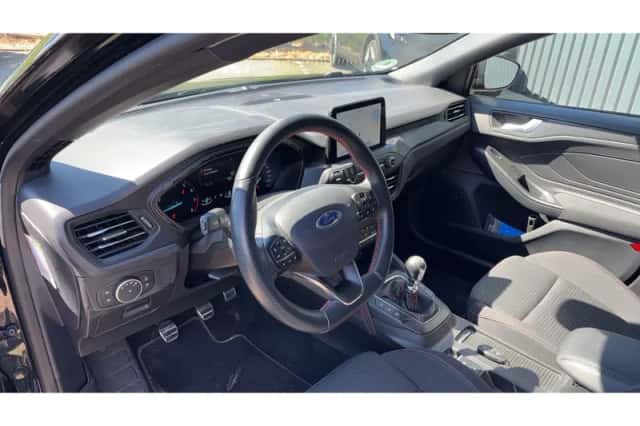 Ford Focus (2018) thumbnail 12