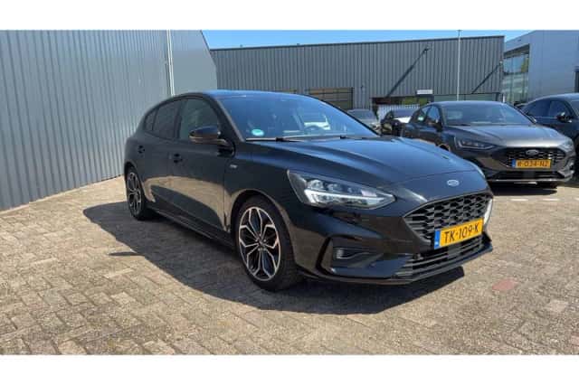 Ford Focus (2018) thumbnail 9