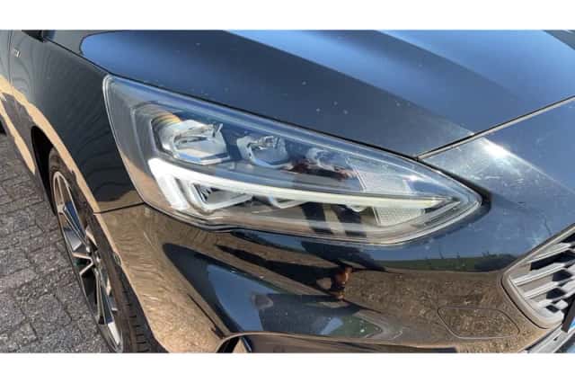 Ford Focus (2018) thumbnail 10