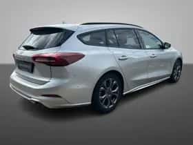 Ford Focus (2024) thumbnail 2