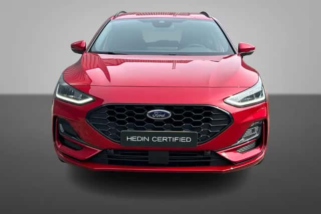 Ford Focus (2025) thumbnail 2