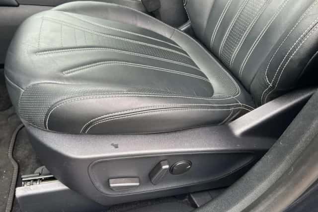 Ford Kuga (2023) thumbnail 16