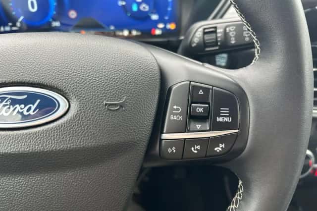Ford Kuga (2023) thumbnail 18
