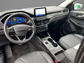 Ford Kuga (2023) thumbnail 7