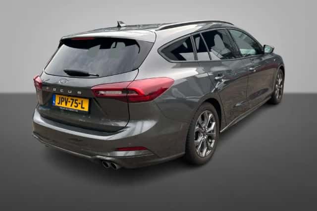 Ford Focus (2024) thumbnail 5