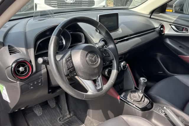 Mazda CX-3 (2017) thumbnail 3