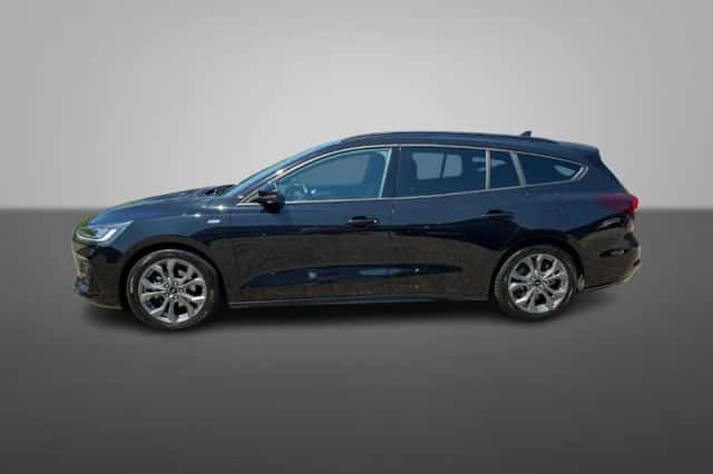 Ford Focus (2025) thumbnail 2