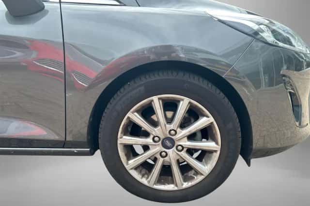 Ford Fiesta (2019) thumbnail 16