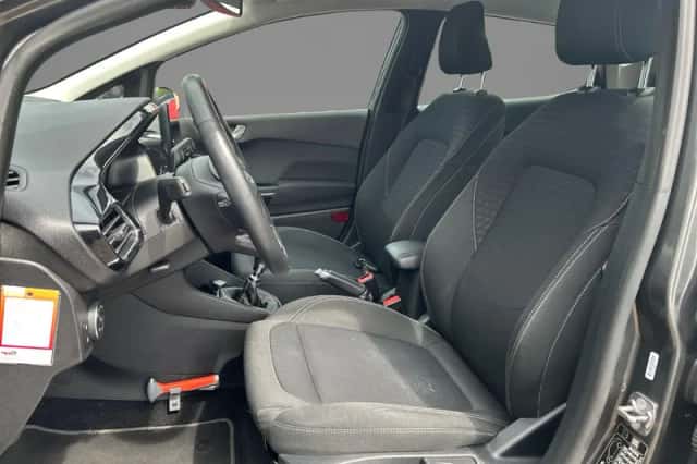 Ford Fiesta (2019) thumbnail 21