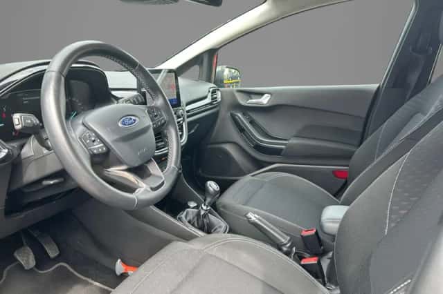 Ford Fiesta (2019) thumbnail 5
