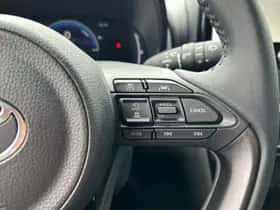 Toyota Yaris Cross (2025) thumbnail 16