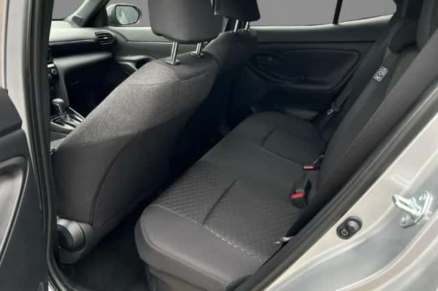 Toyota Yaris Cross (2025) thumbnail 19