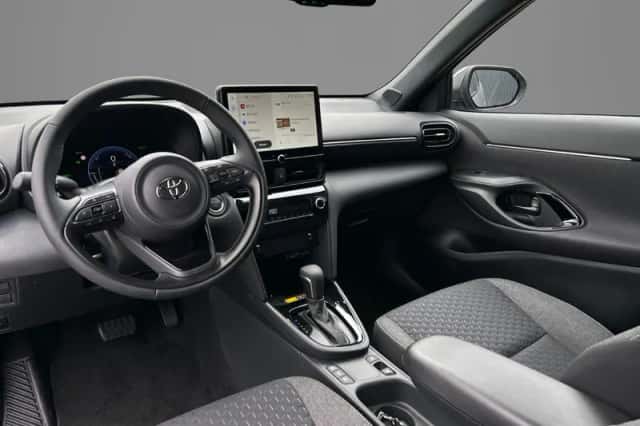 Toyota Yaris Cross (2025) thumbnail 8