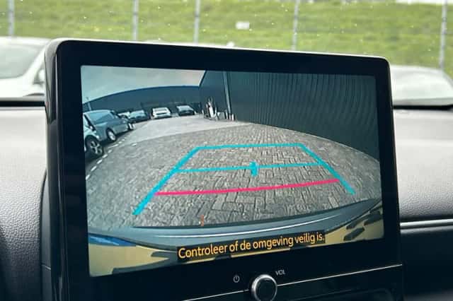 Toyota Yaris Cross (2025) thumbnail 10