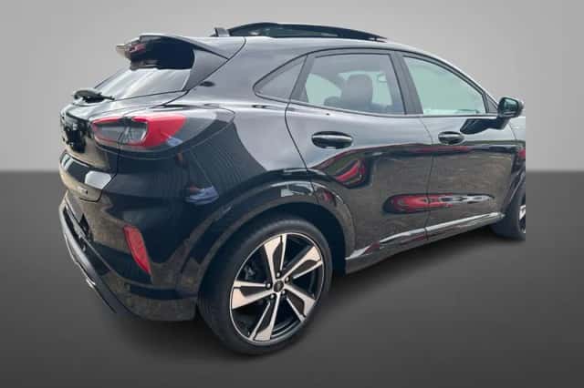 Ford Puma (2023) thumbnail 2