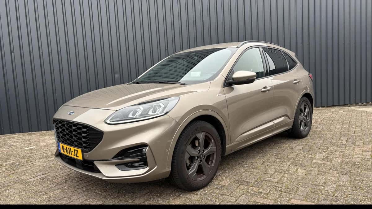 Ford Kuga (2020) — foto 1