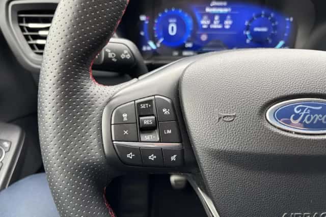 Ford Kuga (2020) thumbnail 19