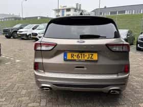 Ford Kuga (2020) thumbnail 5