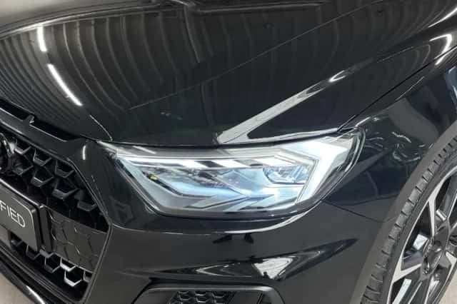 Audi A1 (2025) thumbnail 4