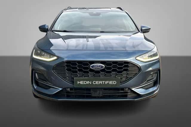 Ford Focus (2023) thumbnail 6