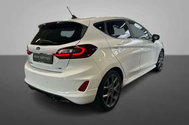 Ford Fiesta (2023) thumbnail 2
