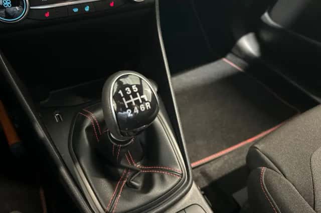 Ford Fiesta (2023) thumbnail 13