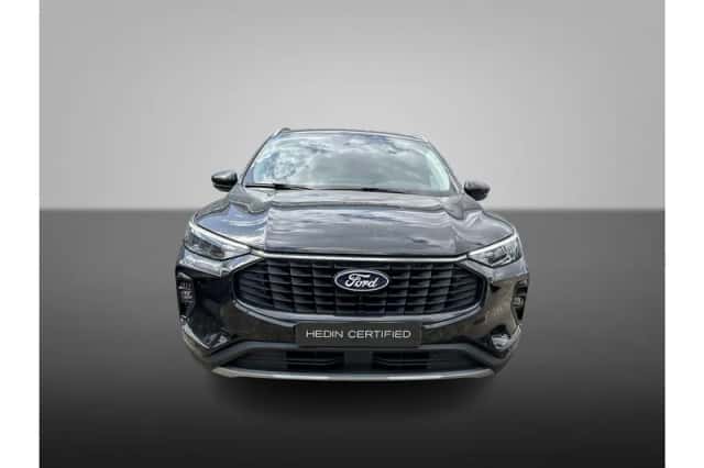 Ford Kuga (2024) thumbnail 5