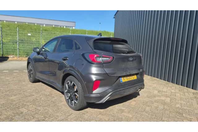 Ford Puma (2021) thumbnail 2