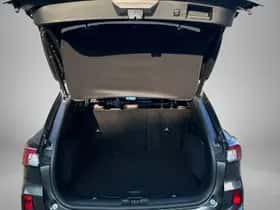 Ford Kuga (2023) thumbnail 11