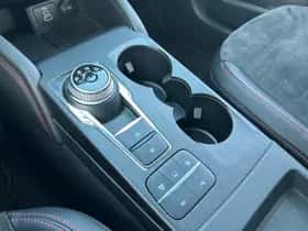 Ford Kuga (2023) thumbnail 14
