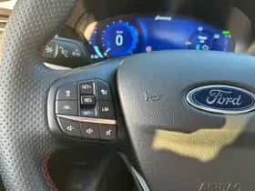Ford Kuga (2023) thumbnail 16