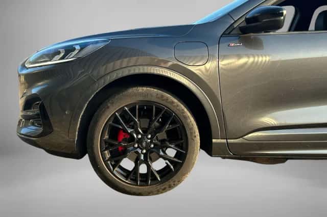 Ford Kuga (2023) thumbnail 18