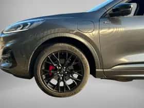 Ford Kuga (2023) thumbnail 18