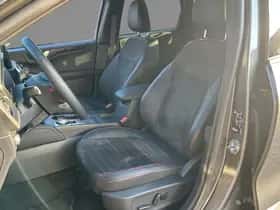 Ford Kuga (2023) thumbnail 7