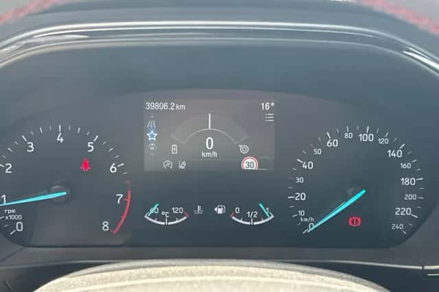 Ford Focus (2025) thumbnail 12