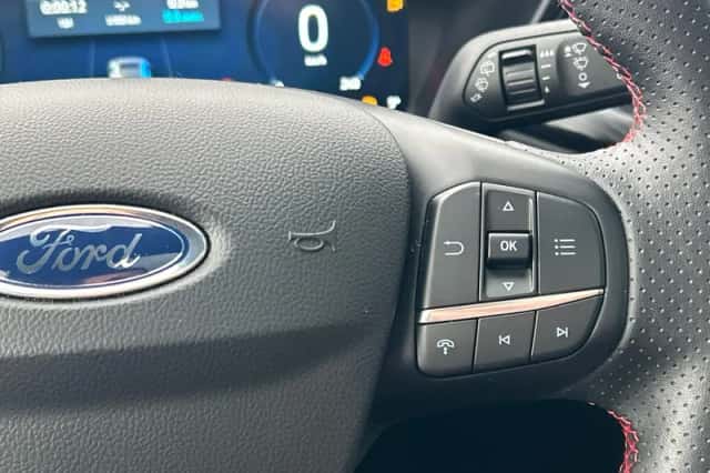 Ford Kuga (2025) thumbnail 15