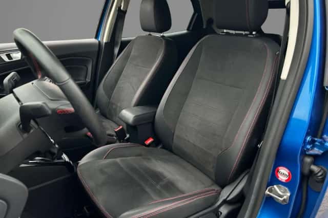 Ford EcoSport (2023) thumbnail 9