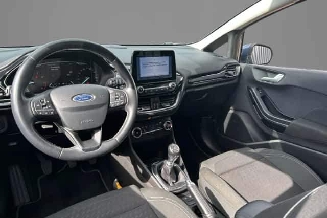 Ford Fiesta (2018) thumbnail 3