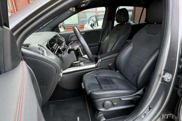 Mercedes-Benz GLA (2023) thumbnail 16