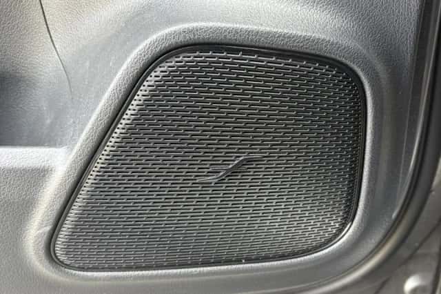 Mercedes-Benz GLA (2023) thumbnail 18