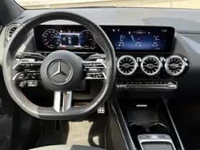 Mercedes-Benz GLA (2023) thumbnail 3